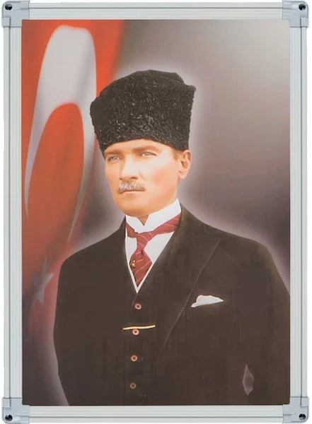 İNTER ATATÜRK PORTRESİ ALÜMİNYUM ÇERÇEVE 35x50 824