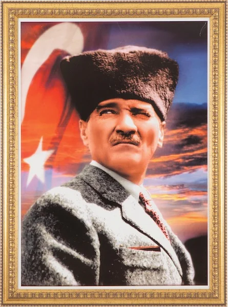 İNTER ATATÜRK PORTRESİ VARAKLI 50x70 İNT-029