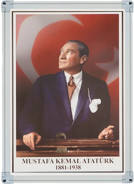 İNTER ATATÜRK PORTRESİ ALÜMİNYUM ÇERÇEVE 35x50 İNT 824-2